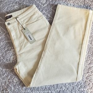 Women's Straight Leg in Cream